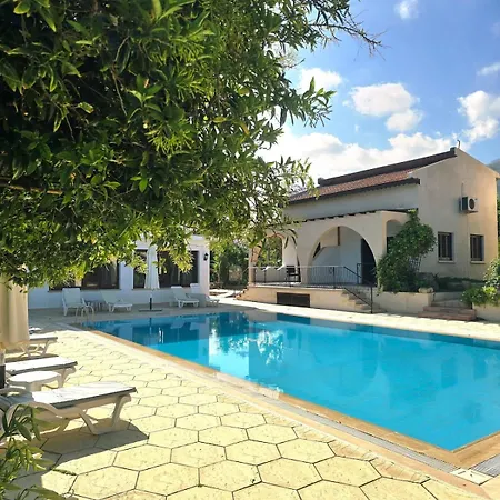 Vakantiepark Five Fingers *