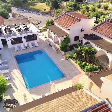 Five Fingers Tatil parkı Kazaphani