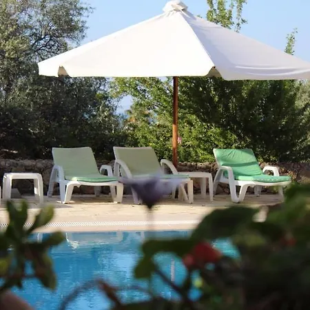 Five Fingers Holiday park Kazaphani