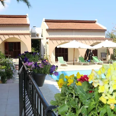 Five Fingers Holiday park *