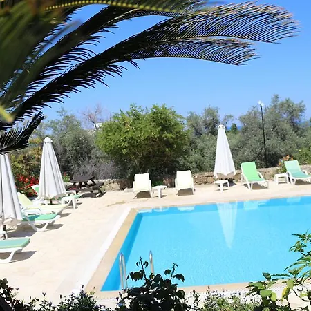 Five Fingers Holiday park *