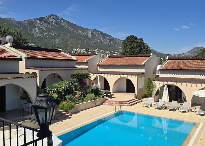 ファイブ フィンガーズ ホリデー ホリデーパーク *