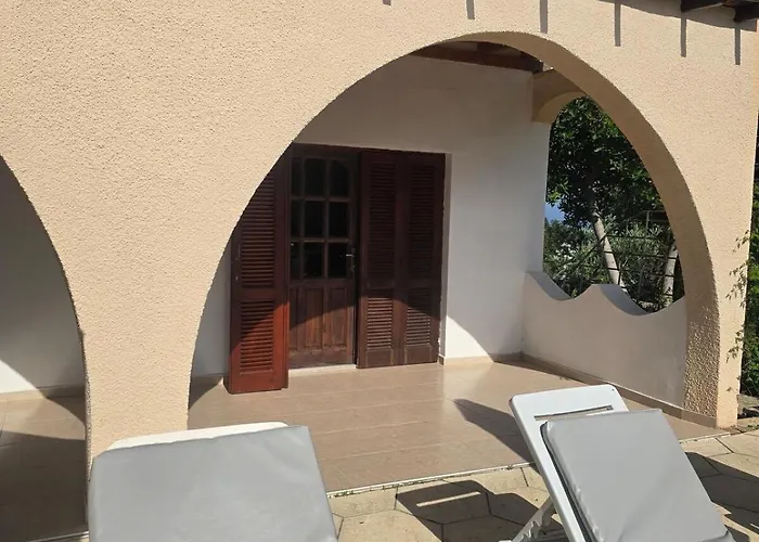 ファイブ フィンガーズ ホリデー