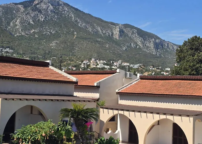 Tatil parkı Five Fingers Kazaphani